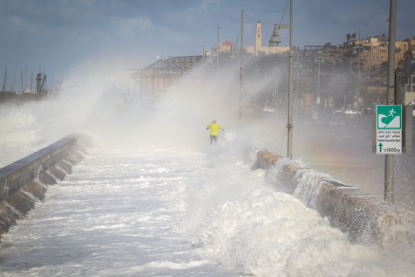 הרבנות מורה להפסיק את התפילות על הגשמים