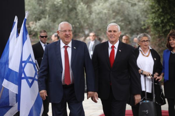 "מחוייב לברית עם ישראל"; ריבלין: "אתה מענטש"