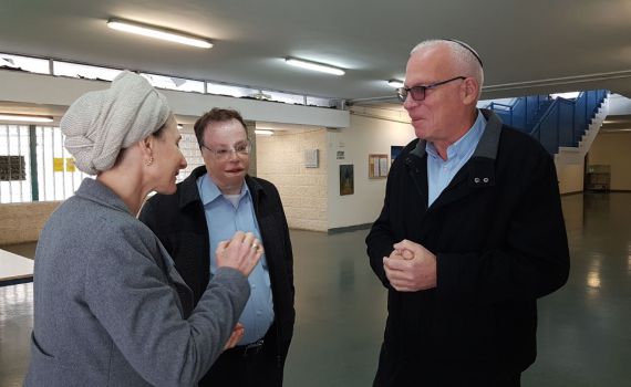 אריאל: בשירות הצבאי הבת תורמת יותר? מצג שווא