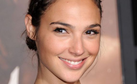 "זוכרת": המחווה המרגשת של גל גדות לניצולת השואה