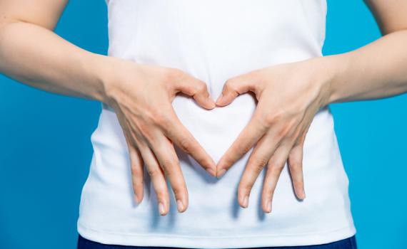 סודות הבריאות: כך תשיגי בטן שטוחה תוך שבוע