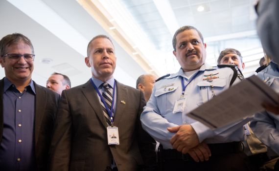 ארדן נגד אלשיך: "יש לחקור את המפכ"ל על טענותיו"