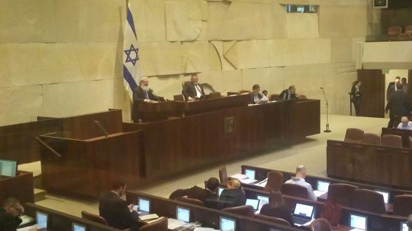 הח"כיות דרשו גינוי: "אתה לא מתנער מדברי הרב"?