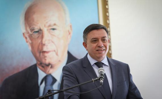 גבאי תקף את נתניהו: "מפחד מדגן וסמוטריץ'"