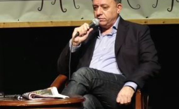 גבאי הותקף מימין: "אני לא נעלב ואני לא מתרשם"