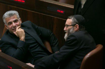 לפיד מעלה מחדש את חוק הגיוס: "לא רק לפראיירים"