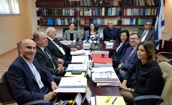 כחול לבן מסרבים לבטל את נציג האופוזיציה בוועדה למינוי שופטים