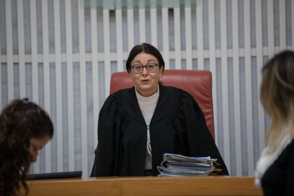 זעזוע במערכת הפוליטית: 'להדיח את המעורבים'