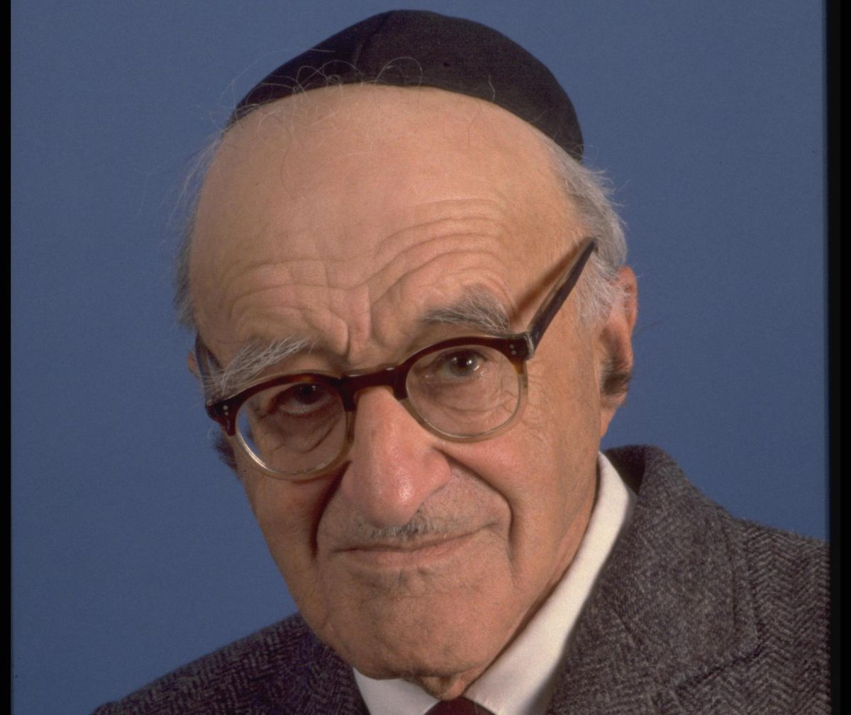 הרב עופרן: די עם השקר על פרופ' לייבוביץ' בפורים