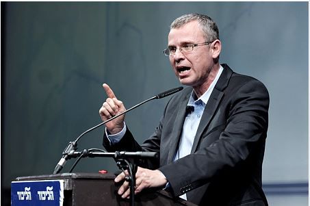 "הריבון במדינה דמוקרטית? העם ולא קומץ שופטים"