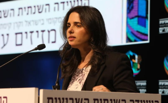 שקד עושה סדר: "המשטרה בכלל לא ממליצה"