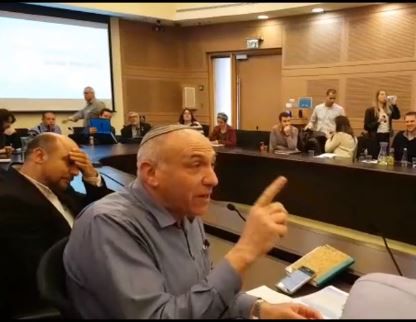 יוגב: "חוק המואזין הזוי? נתנגד לחוק הגיוס"