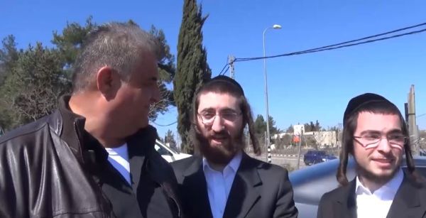 ניצלו מלינץ' בחברון- וחזרו להודות למציל חייהם