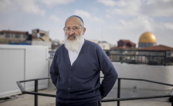 הרב אבינר: כך נוצר השקר על הרב קוק וגיוס חרדים