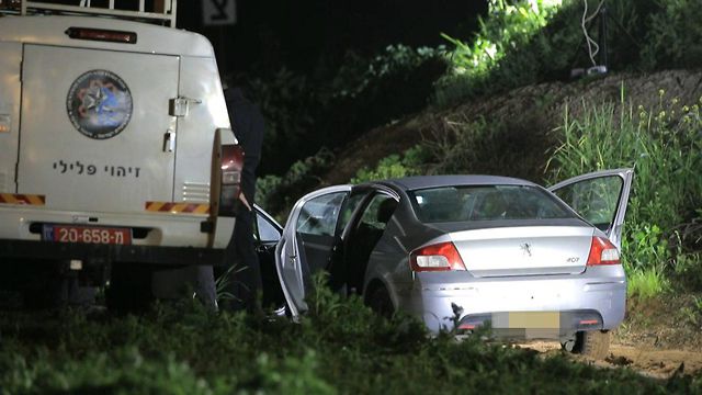 דקר את אשתו, רצח את בנו והתאבד על פסי הרכבת
