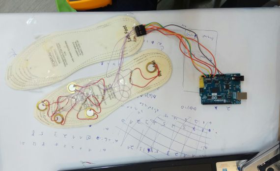 פיתוח ישראלי חדש: נעל חכמה שתפתור בעיות הליכה