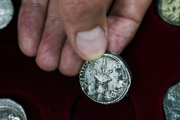 הרבנות הראשית מפרסמת את מחיר "מחצית השקל"