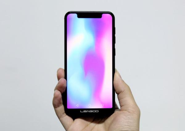 תחפושת סלולרית: מכשירי האנדרואיד מתחפשים לאפל