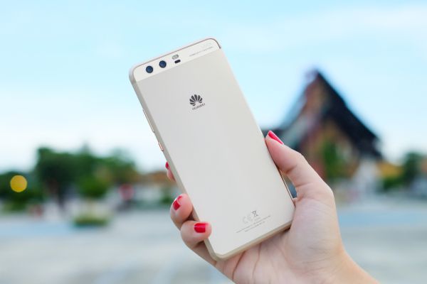 המודיעין בארה"ב מזהיר: "אל תקנו טלפון של וואוויי"