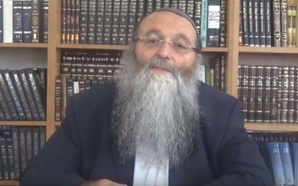 צפו: האם תרופות כשרות לפסח?