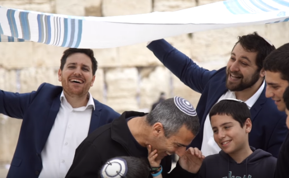 צפו: "המלאך הגואל" בגרסת אקפלה מיוחדת