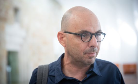 אלדד יניב פורש מהמחנה הציוני: "לא יכול להיות חלק"