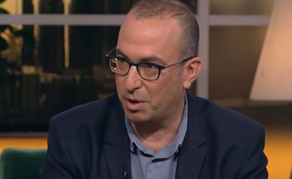 "למרות שאני הבן של, אני לא שייך למשפחת השמאל"