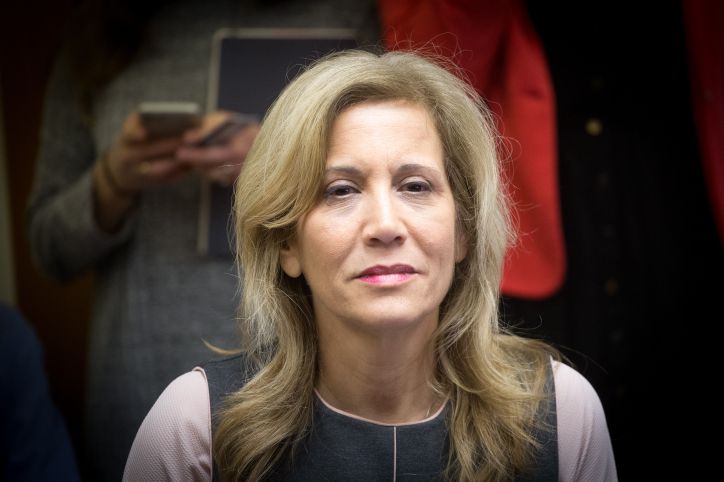 הצעת החוק שתצמצם את חילול השבת אושרה בוועדה