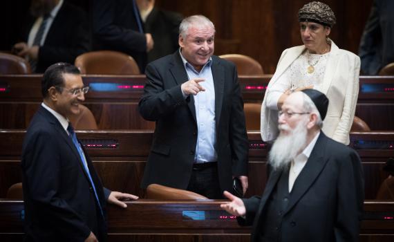 בקואליציה מאיימים: במידה "ואין תקציב- יש בחירות"