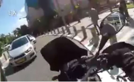 תיעוד: מרדף משטרתי אחר רוכב אופנוע ללא רישיון