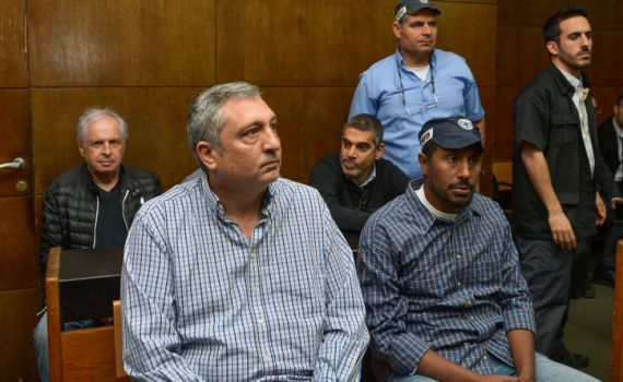 המשטרה מכחישה: ניר חפץ לא הפליל שרים בליכוד