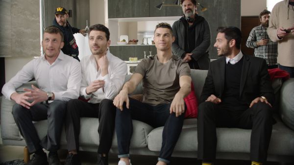 הליהוק הבא? ה'שבאבניקים' נפגשו עם רונאלדו לצילומים