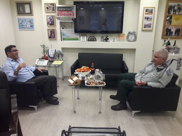 שיתוף פעולה בין צה"ל לשירות הלאומי: ראש אכ"א בפגישה עם ג'רבי