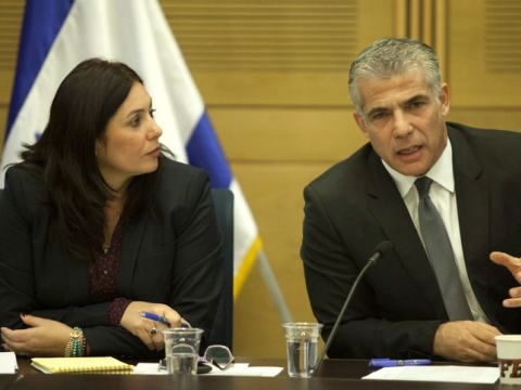 זוהר: "להרשיע את לפיד"; רגב: "נפלה לו התחפושת"