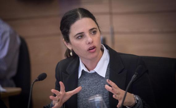 שקד: "לא צריך לבנות מחדש את גוש קטיף"