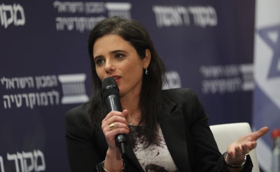 שקד חשפה: זו הסיבה שתמכתי בחוק ישראל היום