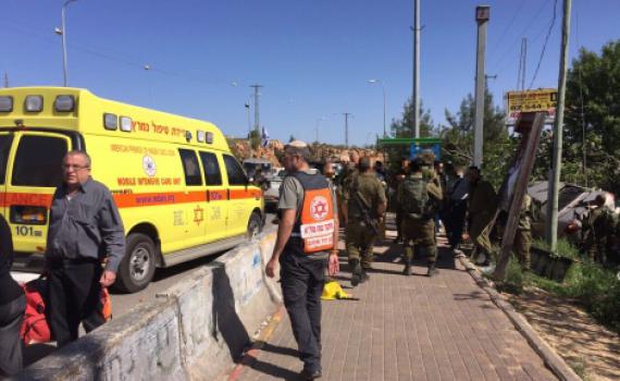 שני הרוגים ופצועים קשה ואנוש בפיגוע דריסה בשומרון