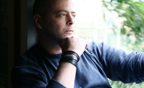 לאחר שהשתחרר מבי"ח: אחות של הזמר אדם נפטרה