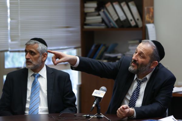 ש"ס בראשות דרעי תקבל 2 מנדטים, וכמה בראשות ישי?