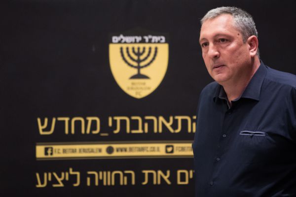 הדרמה בתיקי נתניהו: "ניר מעריך שתם עידן נתניהו"