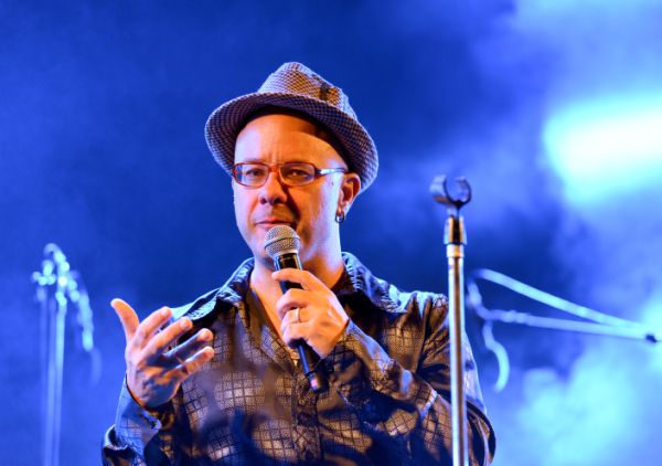 מנכ"ל רשת ב': קובי אוז יוכל להמשיך לשדר בתחנה