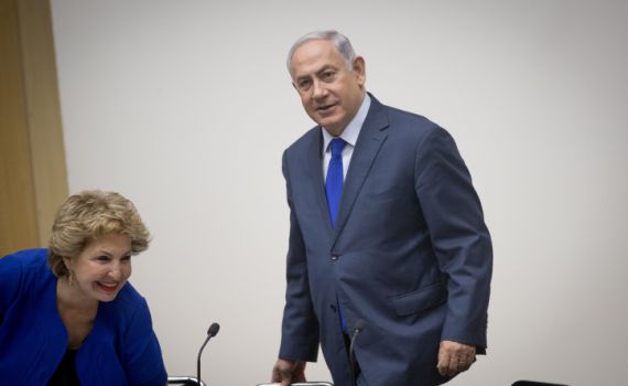 מבוכה לנתניהו: לא יכול לפטר את השרה לנדבר