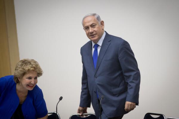 מבוכה לנתניהו: לא יכול לפטר את השרה לנדבר
