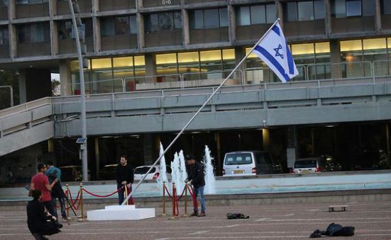 'פרובוקציה': רגב נגד המיצג האומנותי שהוצב בכיכר רבין