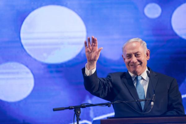 סקר: נתניהו פותח פער,לפיד נחלש, גבאי צולל