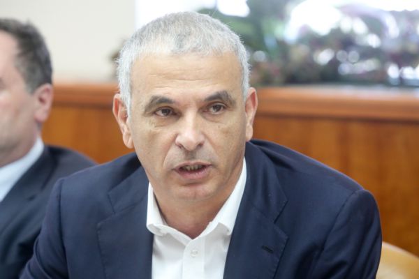 ההקלטות חושפות: זה מה שכחלון חושב על לפיד