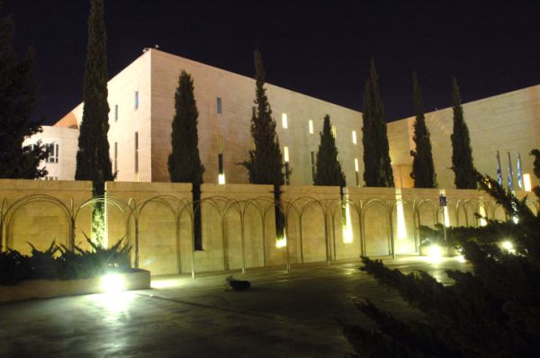 החל ממחר: שביתה בקרב העוזרים המשפטיים