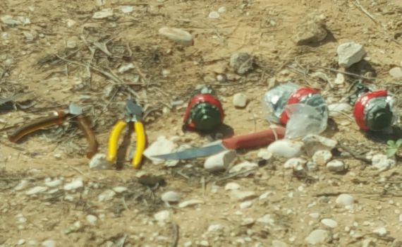 מחבלים מעזה נתפסו בישראל עם סכינים ורימונים