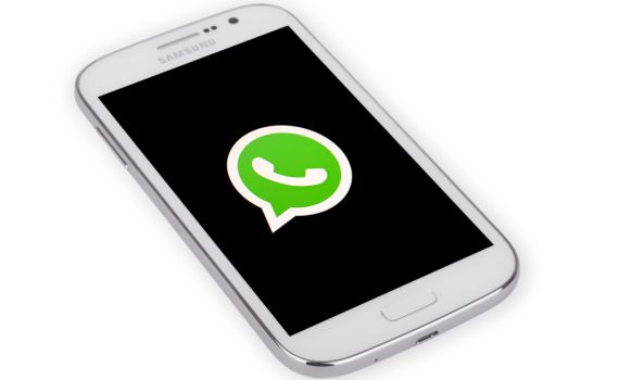 מדוע וואטסאפ מגבילה העברת הודעות בהודו?