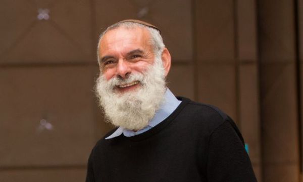 מתרומת הכלייה ועד גילוי המחלה; הרב רונצקי ביומן מסע